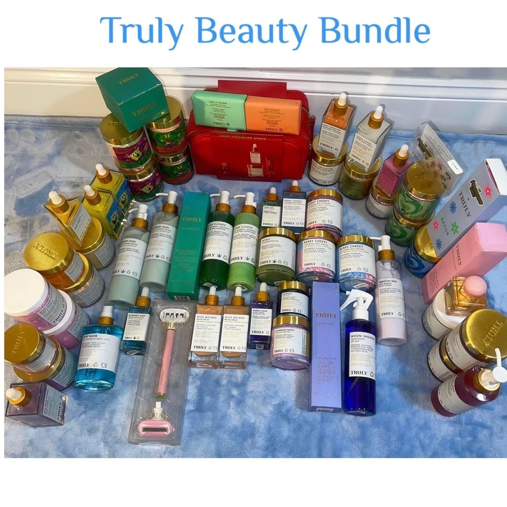 TRULY BEAUTY bundle (69 items, all new!): Powerpuff Girls, Barbie, SpongeBob etc